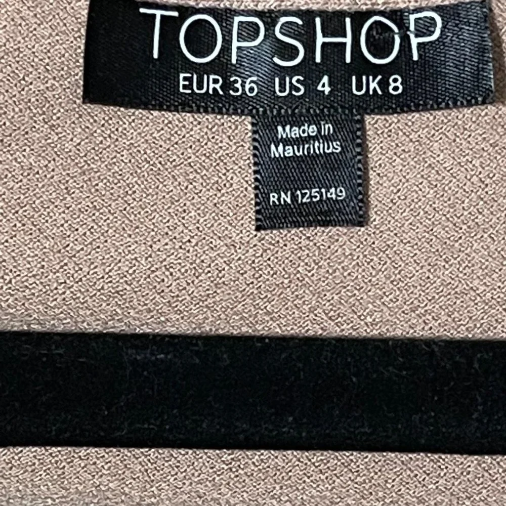 TOPSHOP women's size 4 tan criss cross strap v neck short sleeve top - Picture 3 of 7